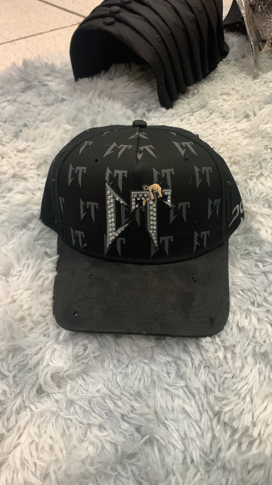 JC hats x nata endiamantado