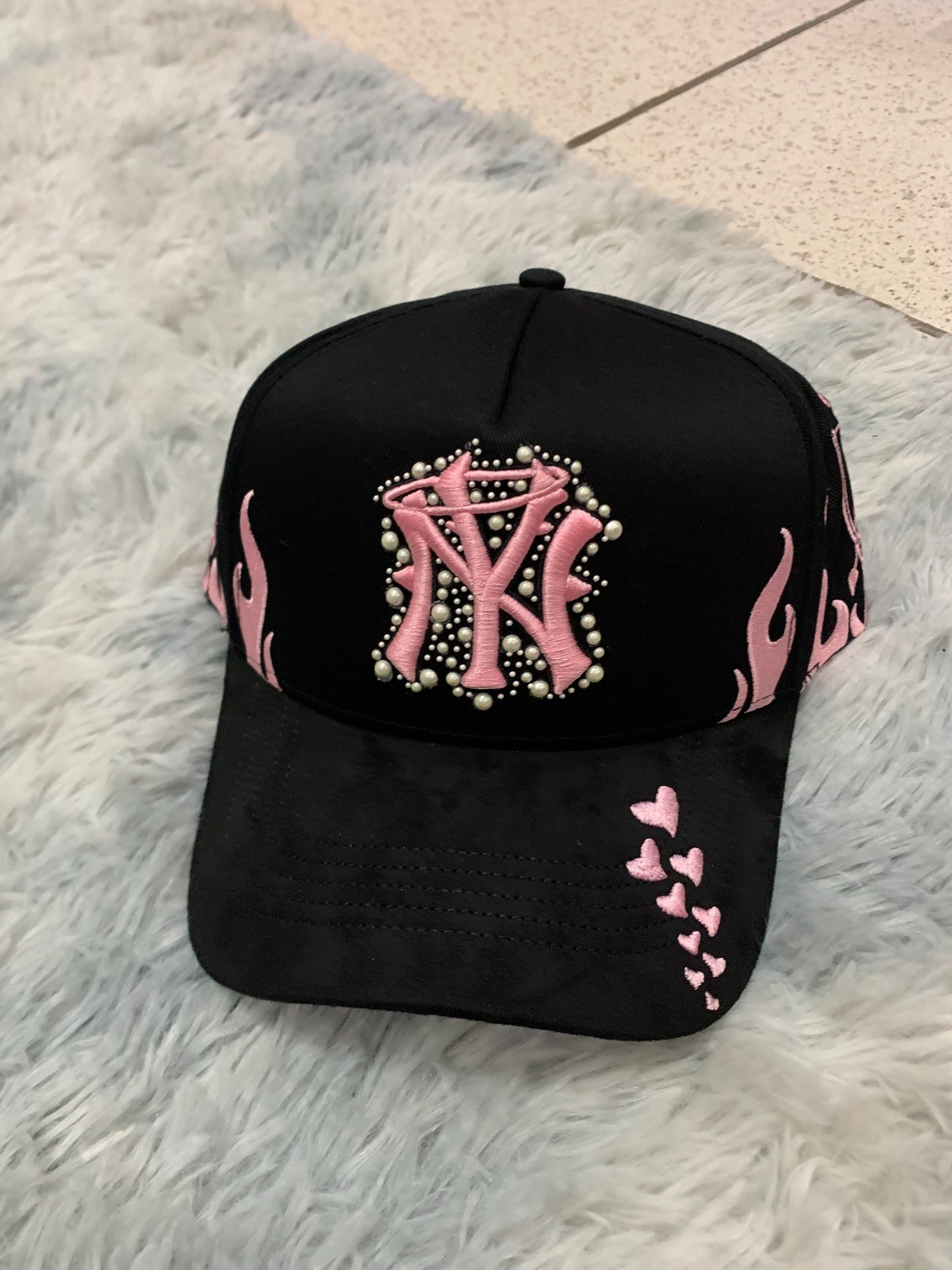 thirty one hats NY pearsl lovers club
