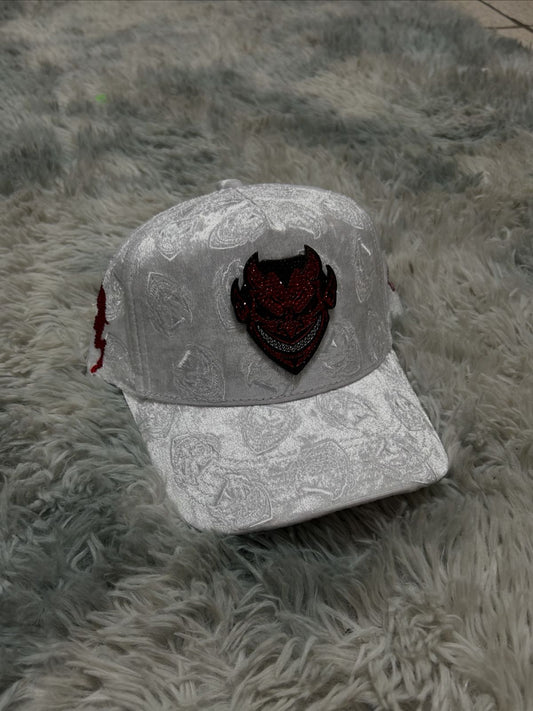 Chuki hats V2 white